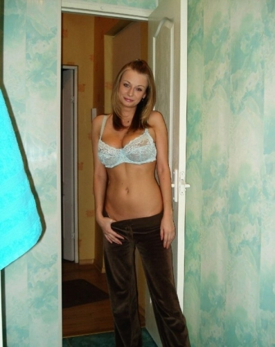 Лена - Путана Санкт-Петербурга, размер груди 3, метро Парк Победы